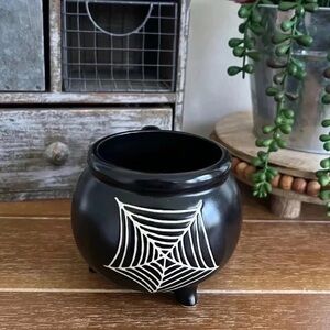 Brand New Target 2022 Black Spiderweb Cauldron Halloween Ceramic Mug